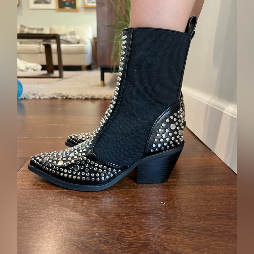 Sergio Todzi Elastic Black Rivets Studded Pointed Toe Ankle Boots NEW! - Picture 3 of 9